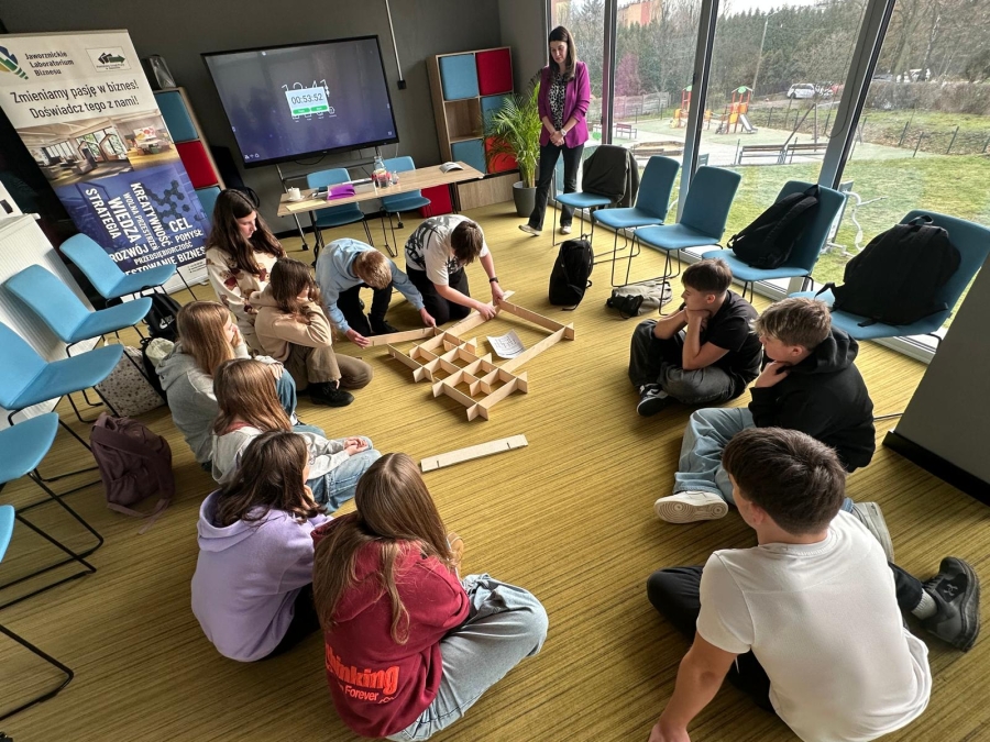 Kolejna prelekcja w Jaworznickim Laboratorium Biznesu   9 GRUDNIA