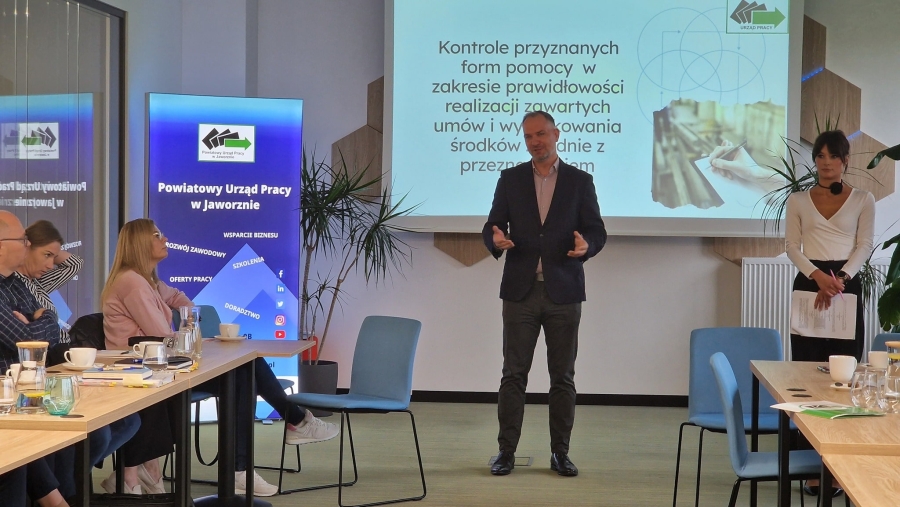 Spotkanie informacyjno–konsultacyjne z praktykami z urzędów pracy  23 WRZEŚNIA